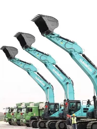 8188cc威尼斯智能挖掘机亮相贵阳大数据科创城项目开工仪式