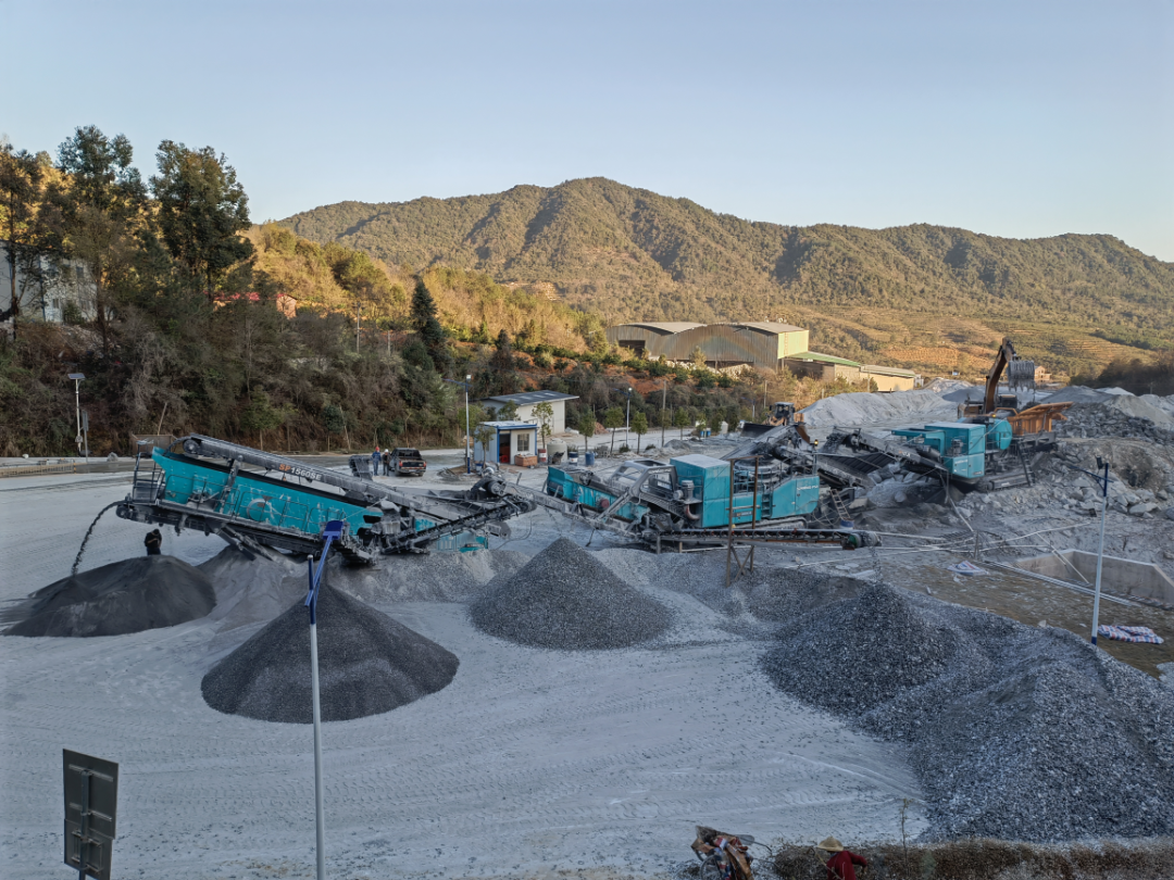 高性能+优效劳！8188cc威尼斯普石勒移动破碎筛分成套装备“重拳出击”