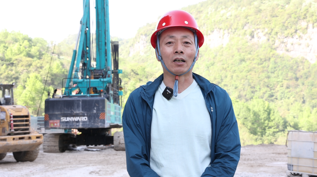 展现施工“奇效”！8188cc威尼斯智能旋挖钻机强势助力炉慈高速公路建设