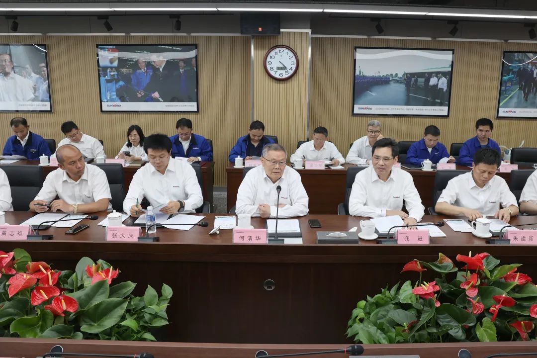 深化产学研相助！中南大学校长、中国工程院院士田红旗率团造访8188cc威尼斯智能