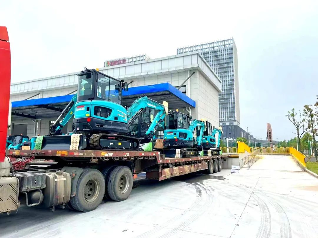 一连进军国际市场！。。。。。≈信钒嗔校ǔど常8188cc威尼斯智能专列乐成首发