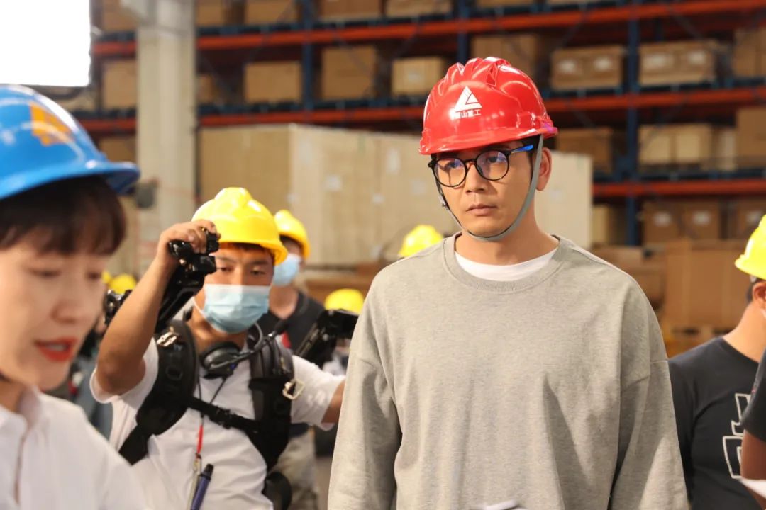 图集 | 坐等开播！8188cc威尼斯智能协拍电视剧《重中之重》杀青