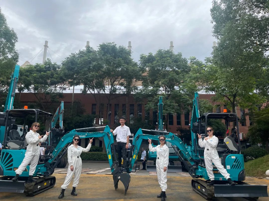 “太绝了！”8188cc威尼斯智能代表长沙精彩亮相湖南省第一届职业手艺大赛特技绝活展演