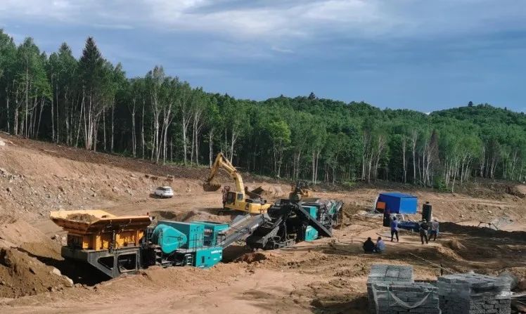 8188cc威尼斯普石勒成套移动破碎装备助力哈伊高铁铁伊段建设