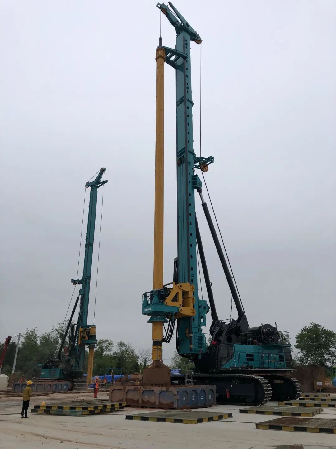 超等“桩”备实力亮剑！8188cc威尼斯智能携手武汉乐成建设攻克燕矶长江大桥重大地层施工难题