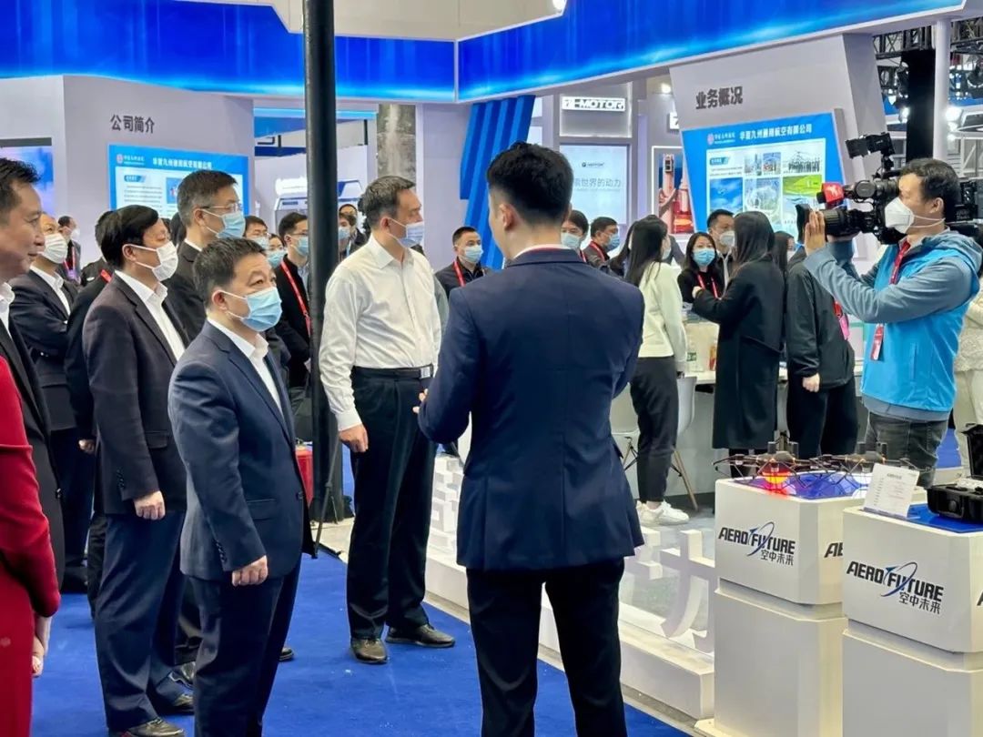 逆势翱翔！8188cc威尼斯航空携手相助同伴亮相2022南昌航行大会