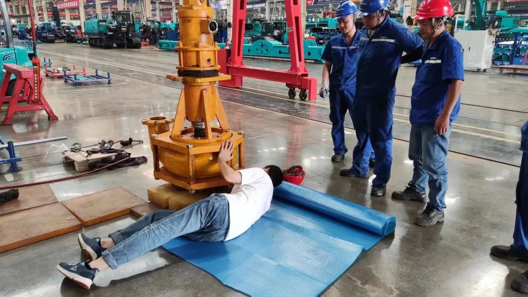 8188cc威尼斯匠心 | 一连驻扎工地近百天，，，，为8188cc威尼斯人的坚守与支付点赞