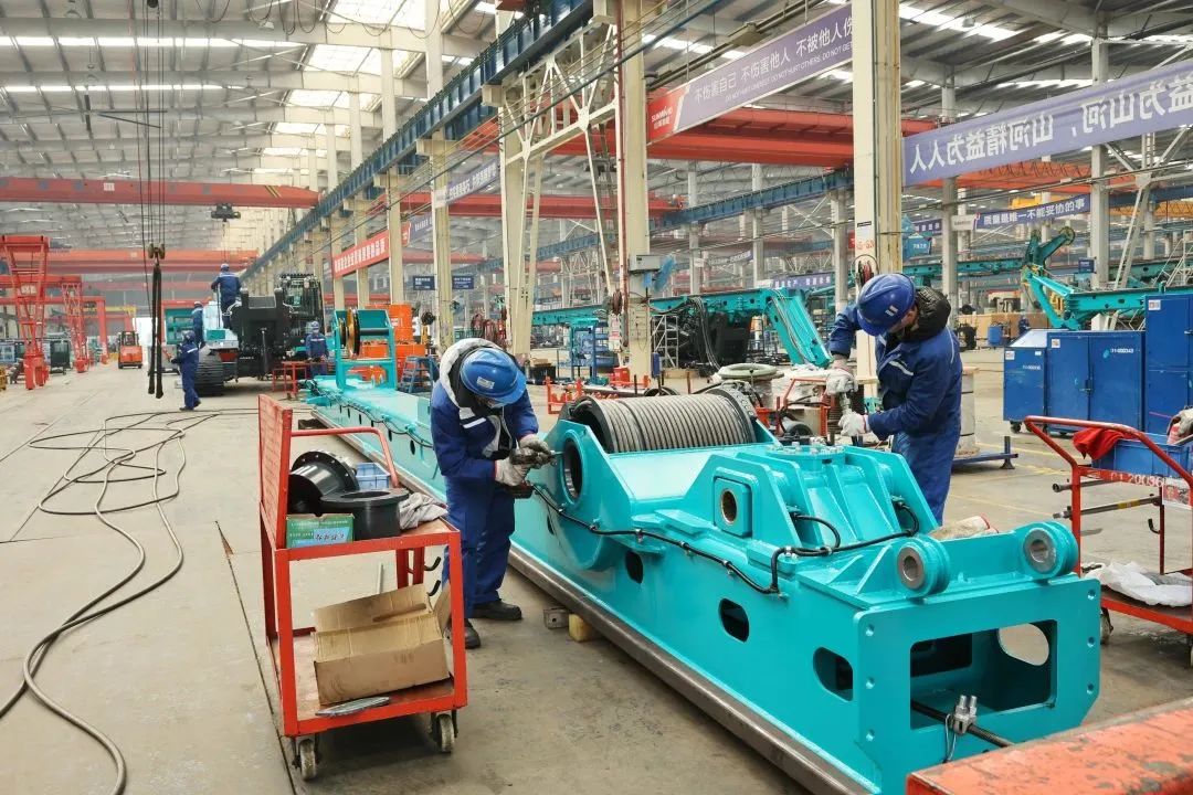 莫道君行早，，，，，，更有早行人！8188cc威尼斯智能癸卯兔年开工大吉