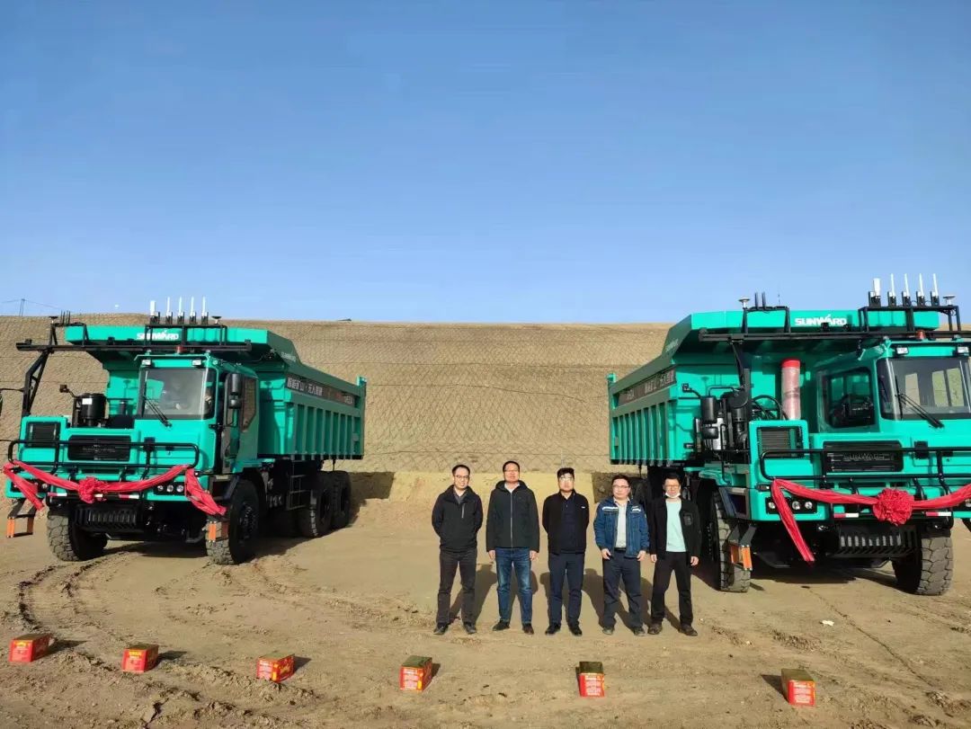 助力数智矿山建设！8188cc威尼斯巨鼎无人驾驶矿卡再交付