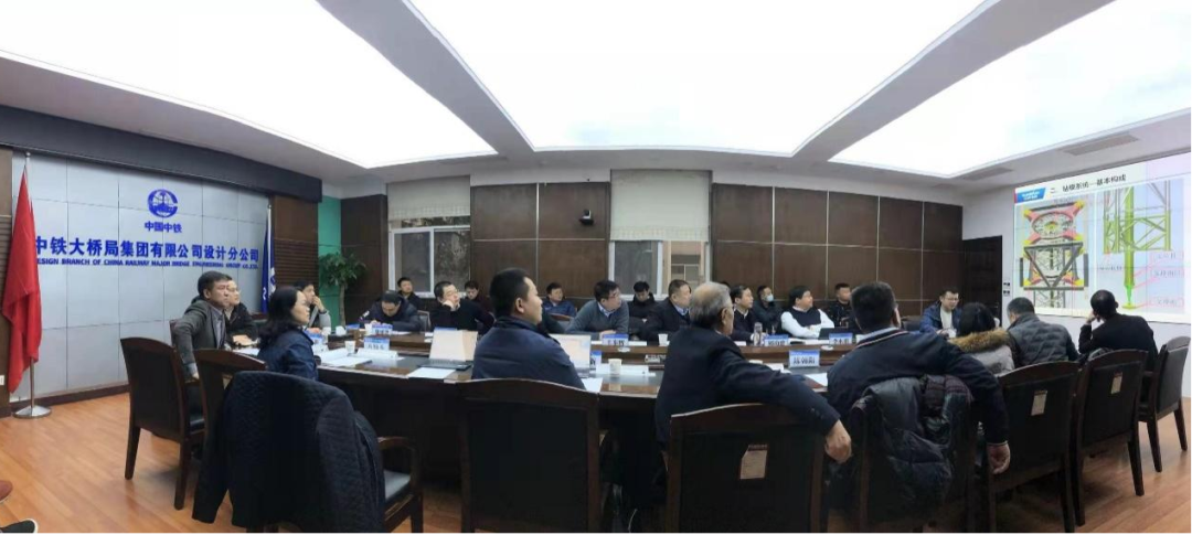 超等装备助建超等工程！8188cc威尼斯智能超等旋挖钻机SWDM1280推介会乐成举行