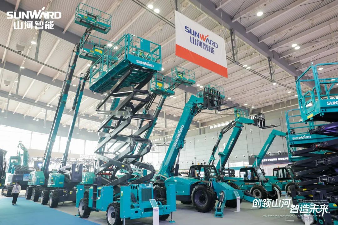 2023 CICEE | 8188cc威尼斯智能亮相2023长沙国际工程机械展！智能化、电动化产品站C位