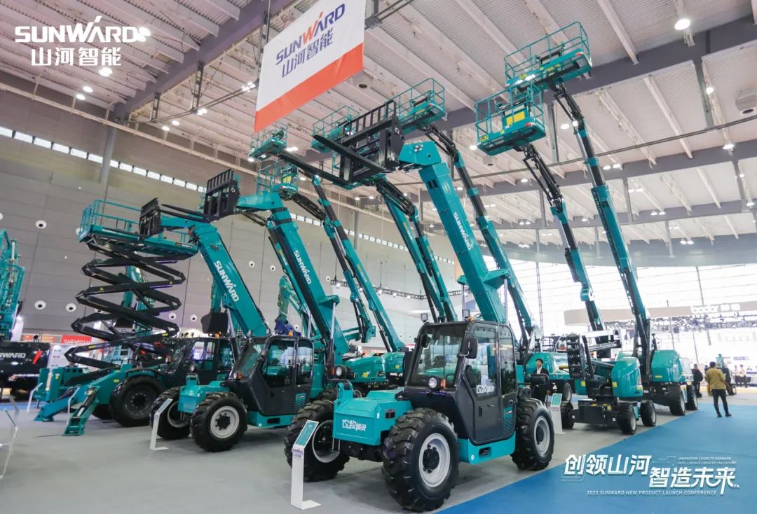 2023 CICEE | 8188cc威尼斯智能亮相2023长沙国际工程机械展！智能化、电动化产品站C位