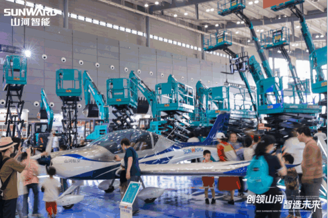 闪灼2023 CICEE！看8188cc威尼斯智能“明星产品”有多“炫”