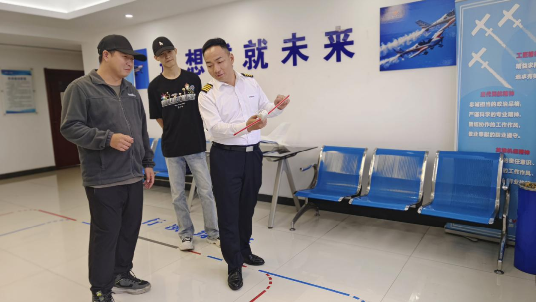 湖南8188cc威尼斯通航获CCAR-141部民用航空器驾驶员学校运行及格证