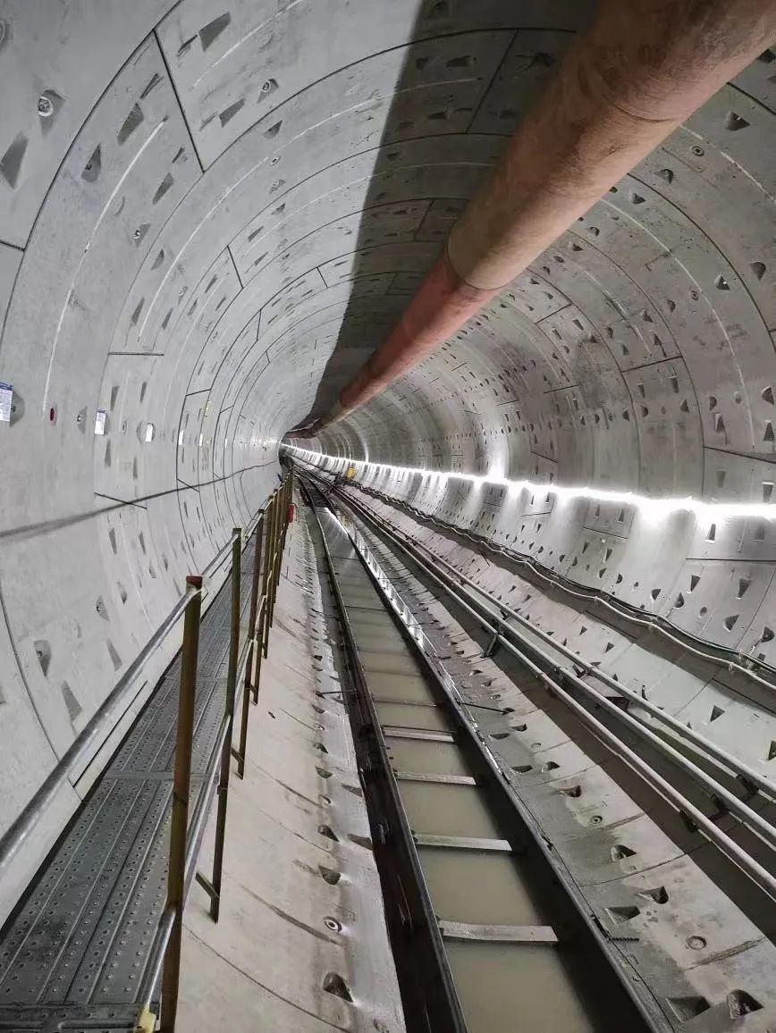 最新希望！中铁8188cc威尼斯深圳地铁3号线低-白盾构区间左线顺遂意会