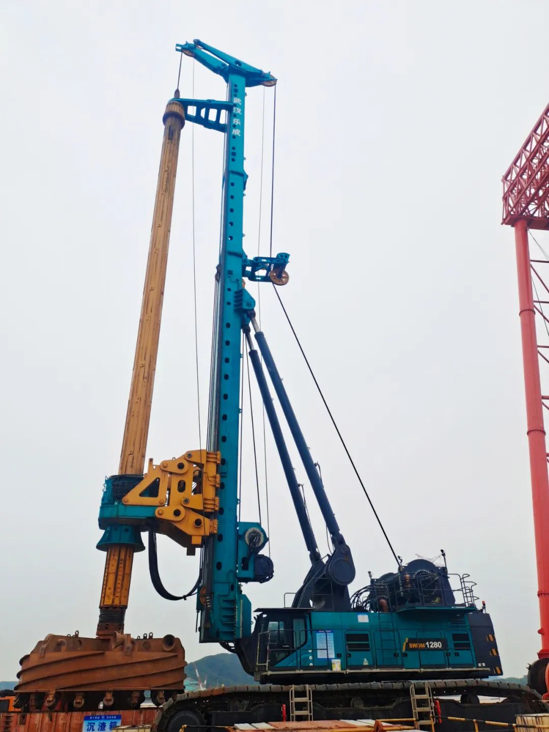 新战绩+1！8188cc威尼斯智能超等旋挖钻机创6.3米直径钻孔新纪录