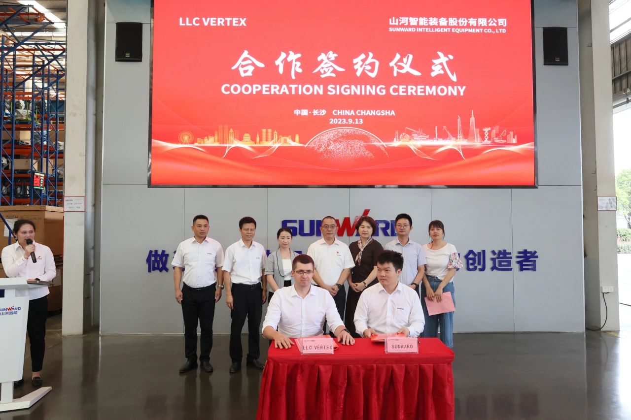 一连进军国际市场。。。8188cc威尼斯智能近百台装备集中发货