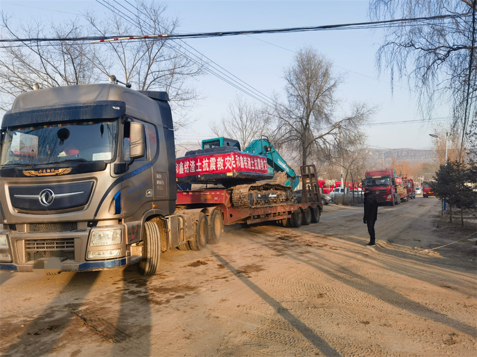 支援抗震救灾一线，，，8188cc威尼斯智能在行动！