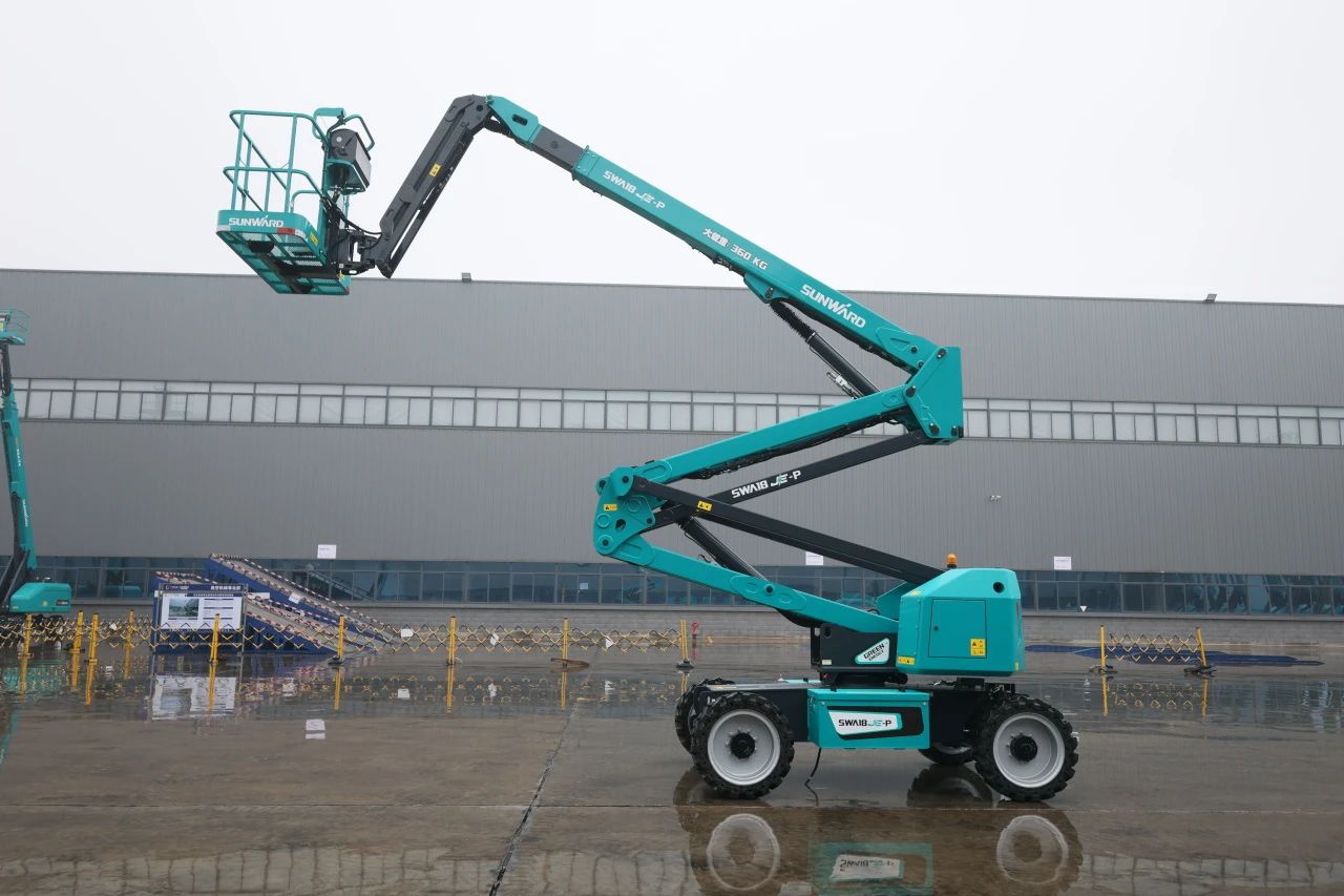 又双叒叕上新了！8188cc威尼斯智能首款双载荷电动曲臂式高空作业平台顺遂下线