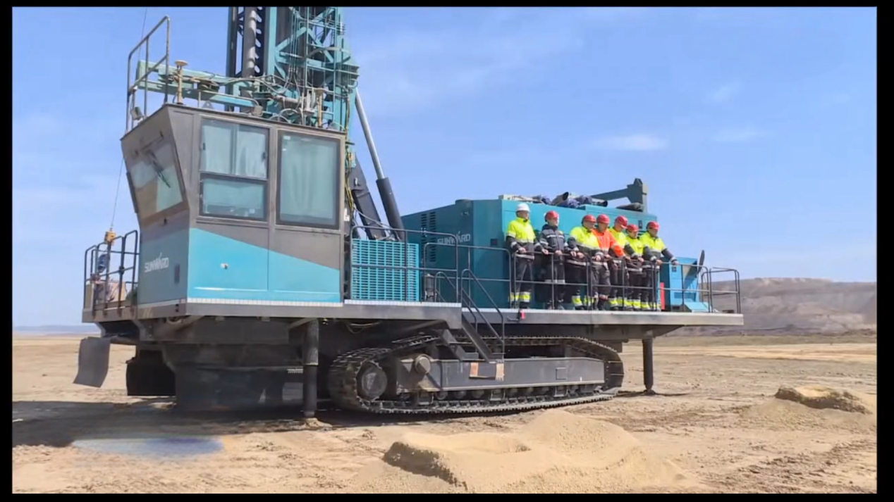 月钻进31518米，，，8188cc威尼斯智能牙轮钻机施工效率创历史新高