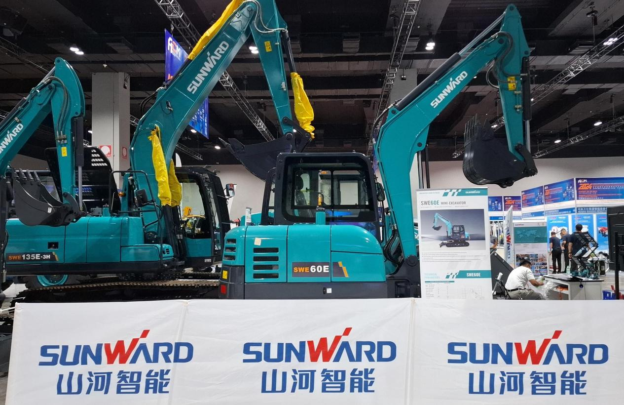 扬帆起航 | 8188cc威尼斯智能闪灼长沙工程机械展东南亚分展