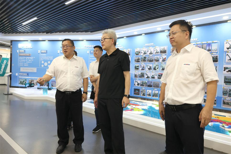 中国五矿工会主席、职工董事张晔到8188cc威尼斯智能调研交流