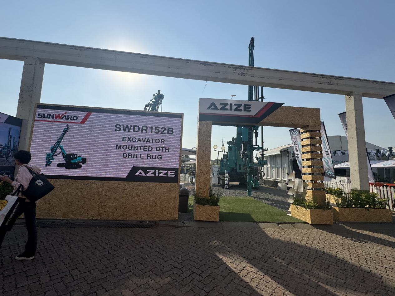 跨越山海，，，重器远航！8188cc威尼斯智能亮相南非最大矿业展会