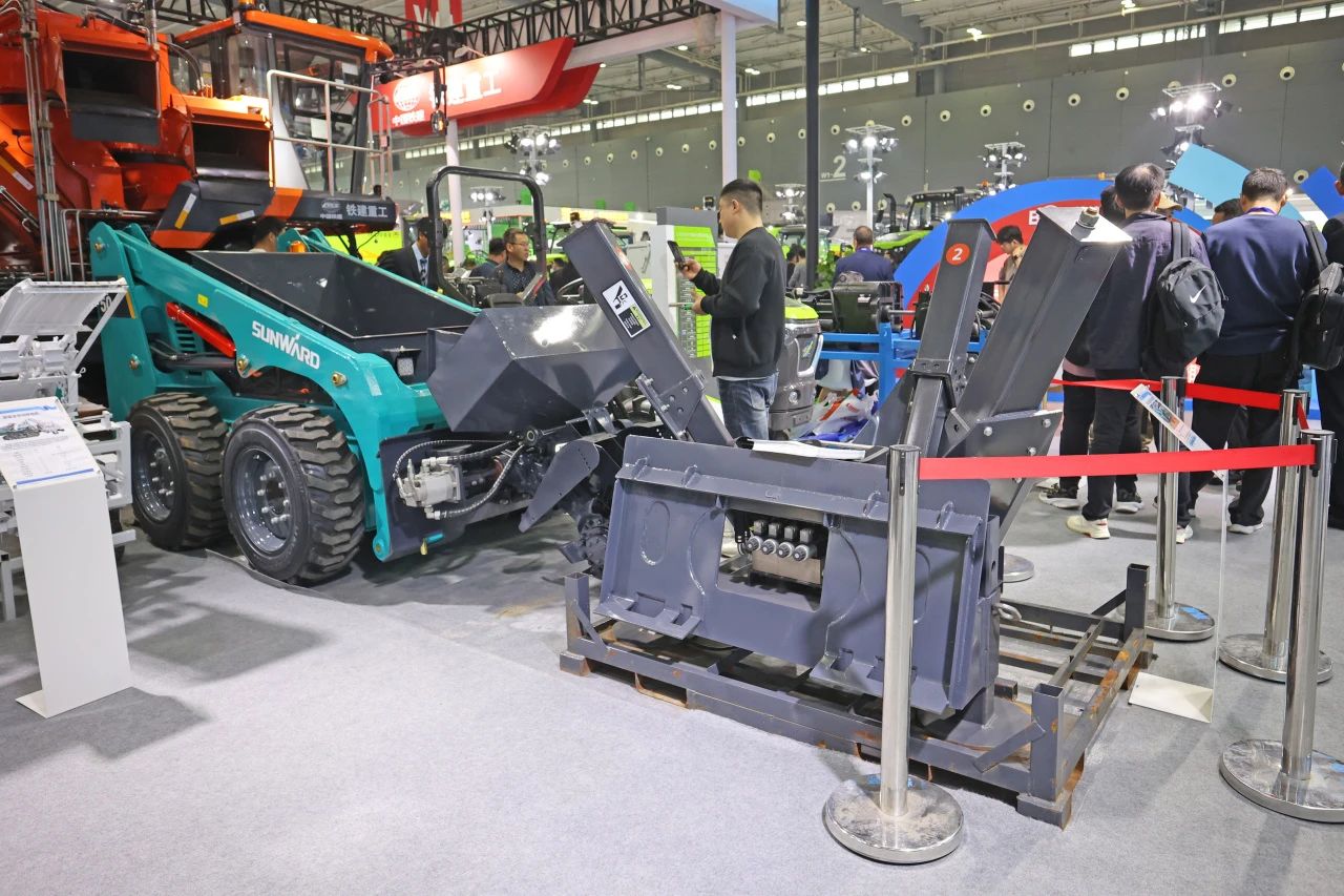 聚焦智能化、无人化！8188cc威尼斯智能携多款产品亮相2024中国国际农业机械展