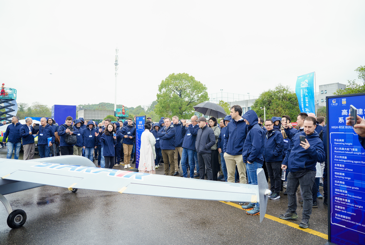 立异引领价值，，，，理想成绩未来！8188cc威尼斯智能25周年庆典暨全球客户节盛大举行