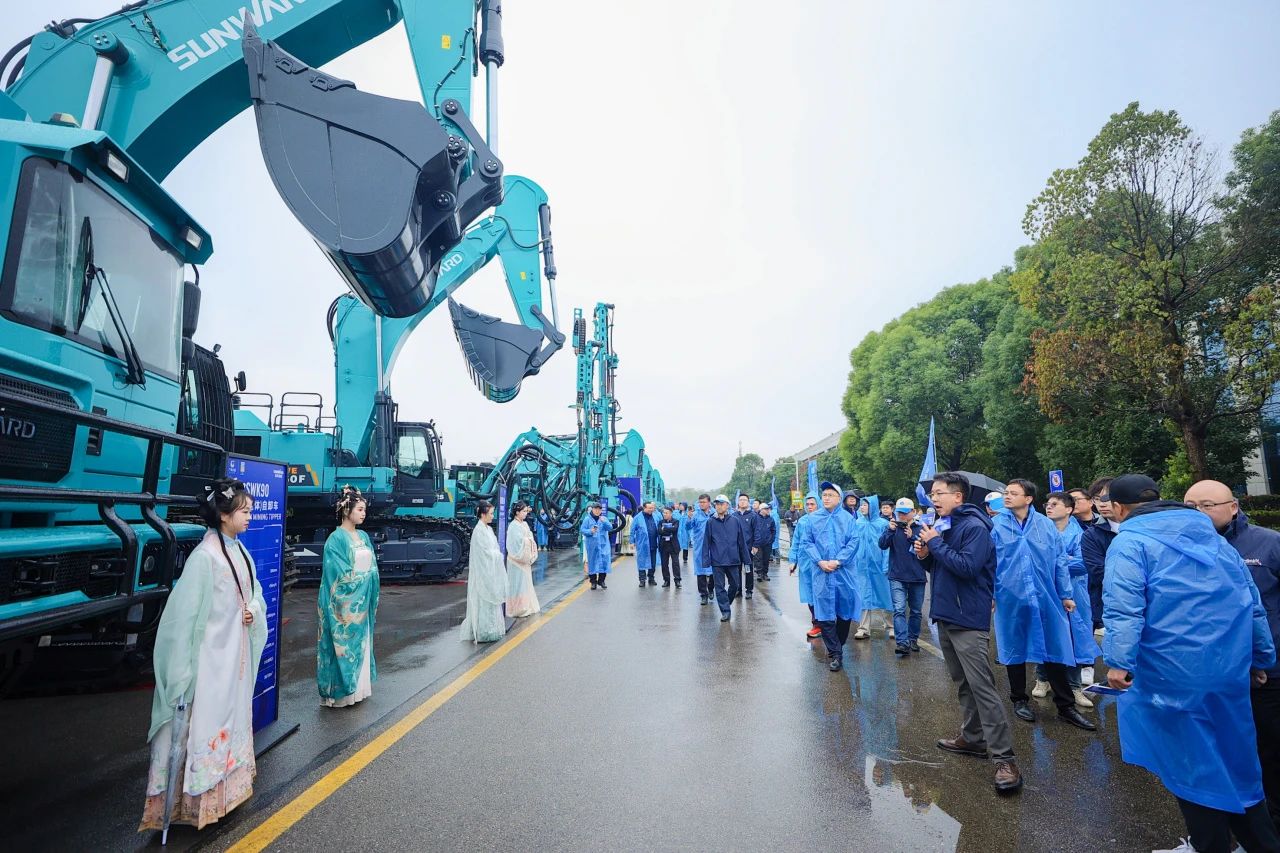 立异引领价值，，，，理想成绩未来！8188cc威尼斯智能25周年庆典暨全球客户节盛大举行