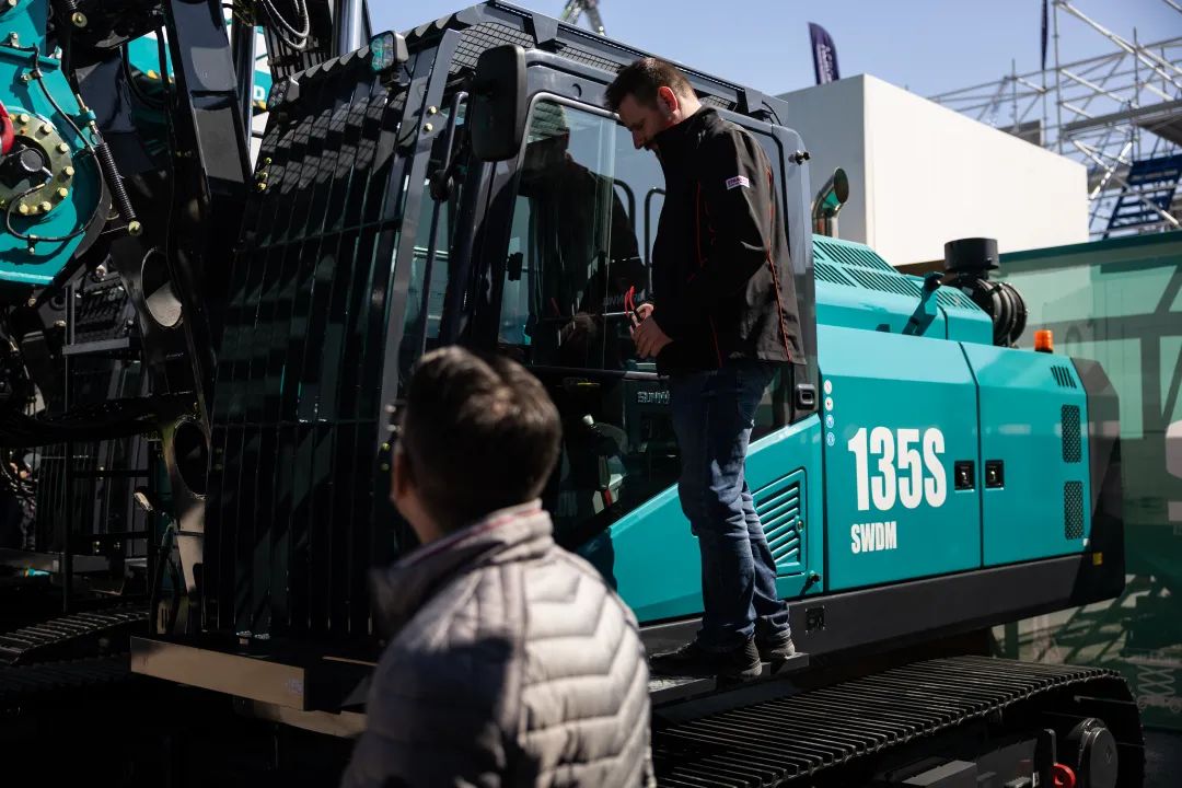 Bauma 2025 | 高端定制！8188cc威尼斯智能Pro系列旋挖钻机燃爆全场